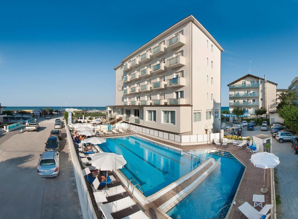 Hotel Continental Milano Marittima Buitenkant foto